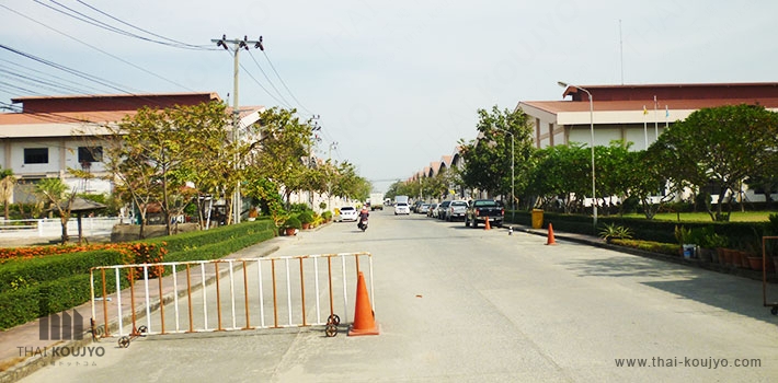 Main Road Main Road